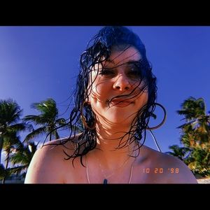 Meet your Posher, Haley